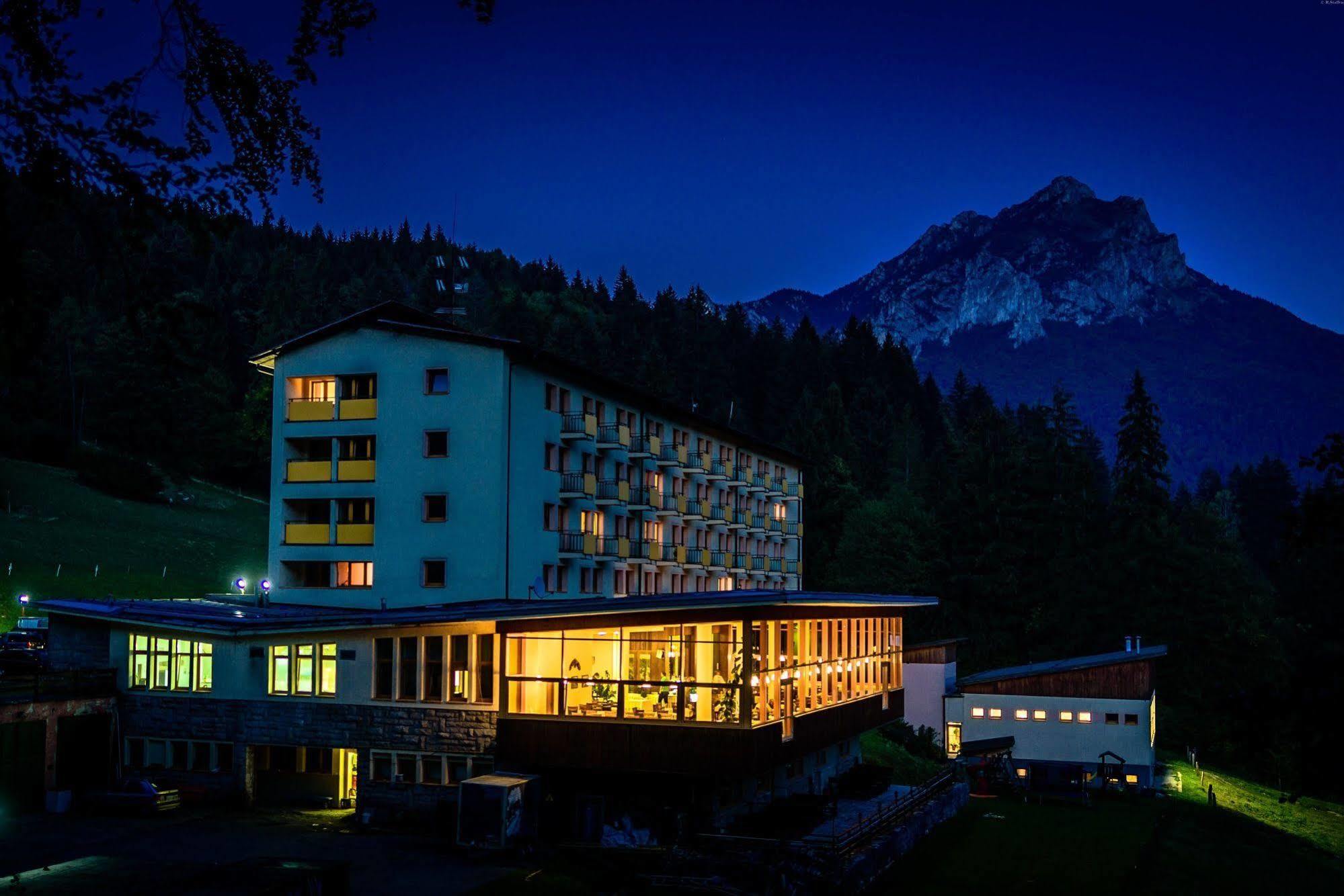 Hotel Boboty Терхова Экстерьер фото