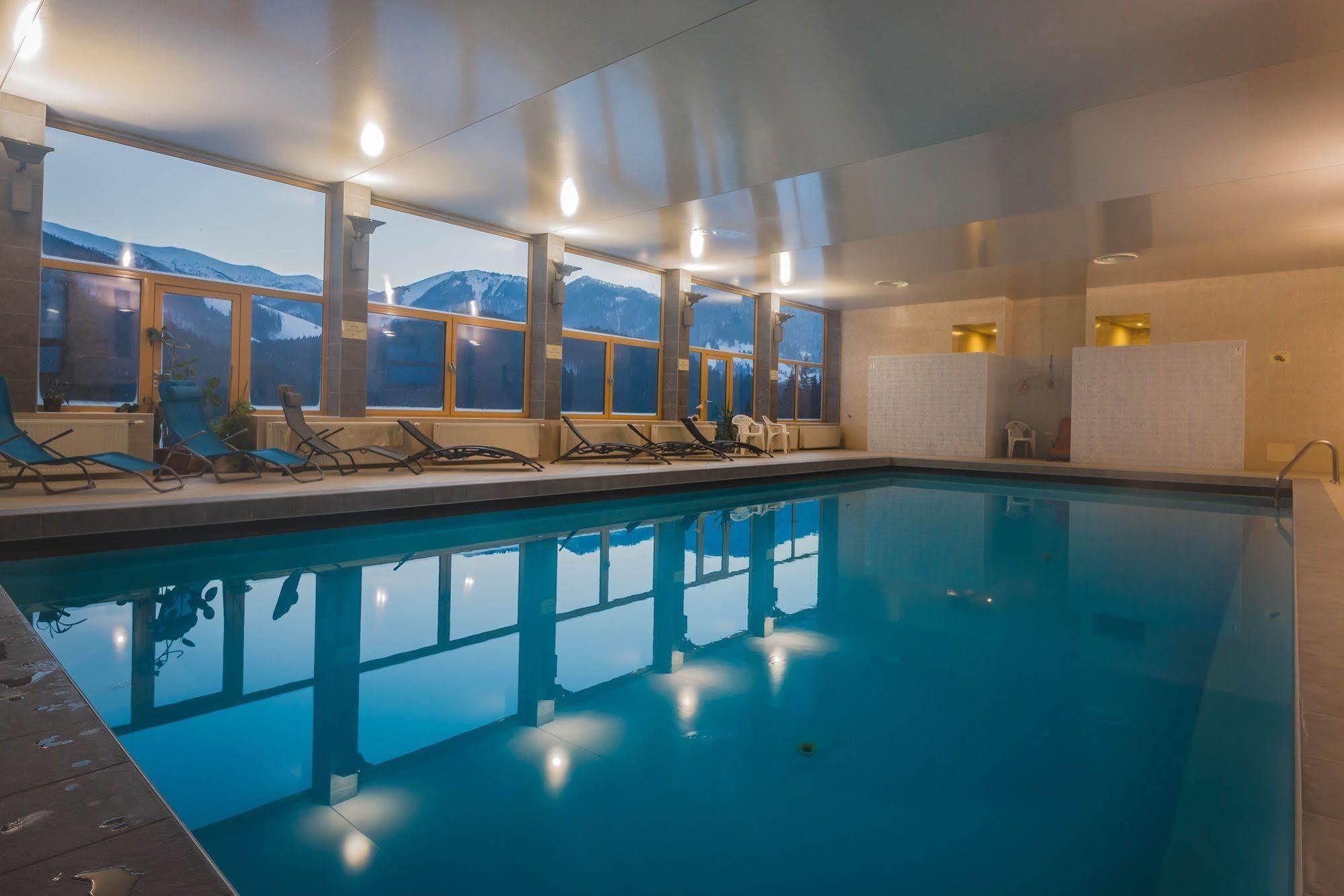 Hotel Boboty Терхова Экстерьер фото