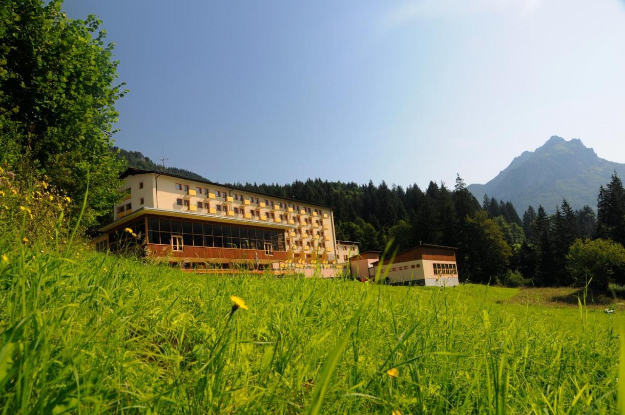 Hotel Boboty Терхова Экстерьер фото
